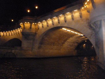 Promenade sur la Seine by night © Office de Tourisme de Clichy-la-Garenne